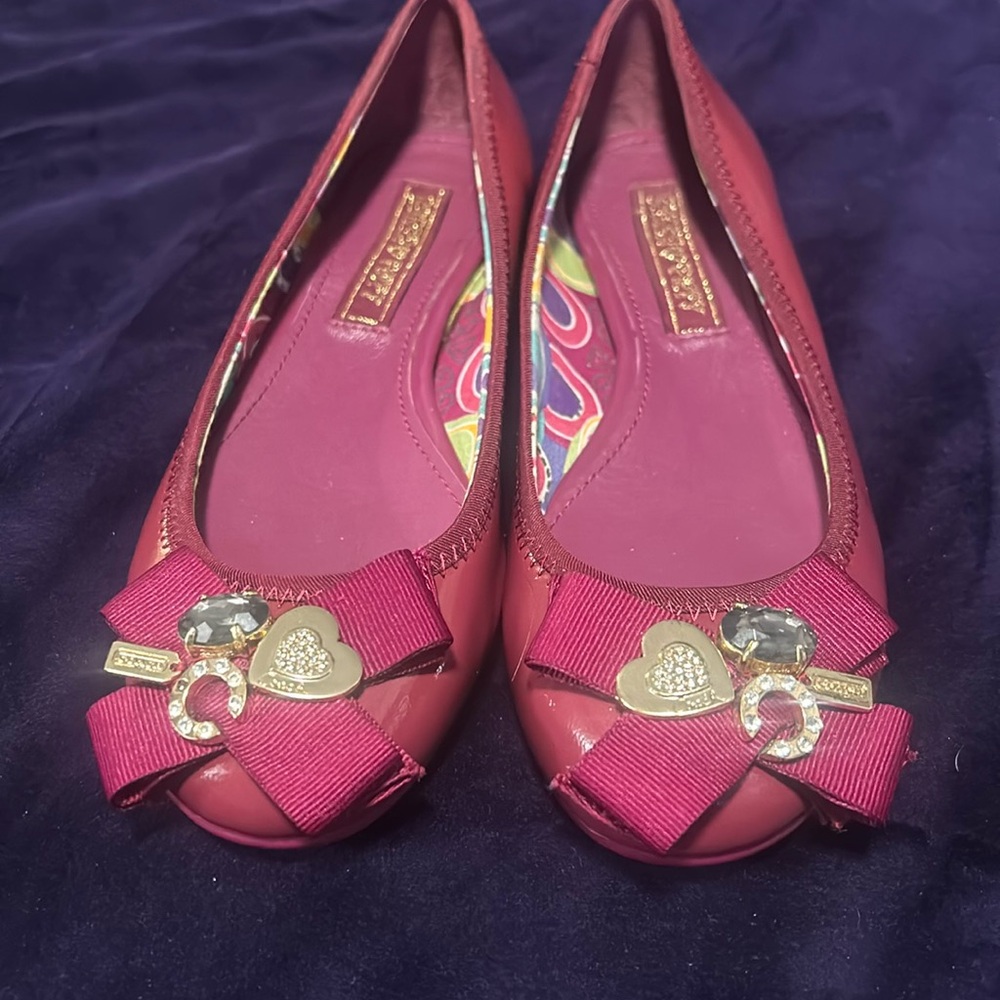 Coach Flats MAKE ME AN OFFER 🤗